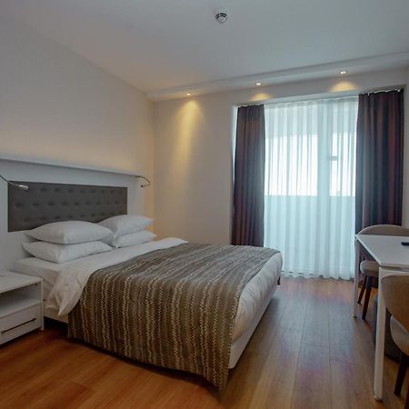 Alliance Palace Batumi Exterior photo