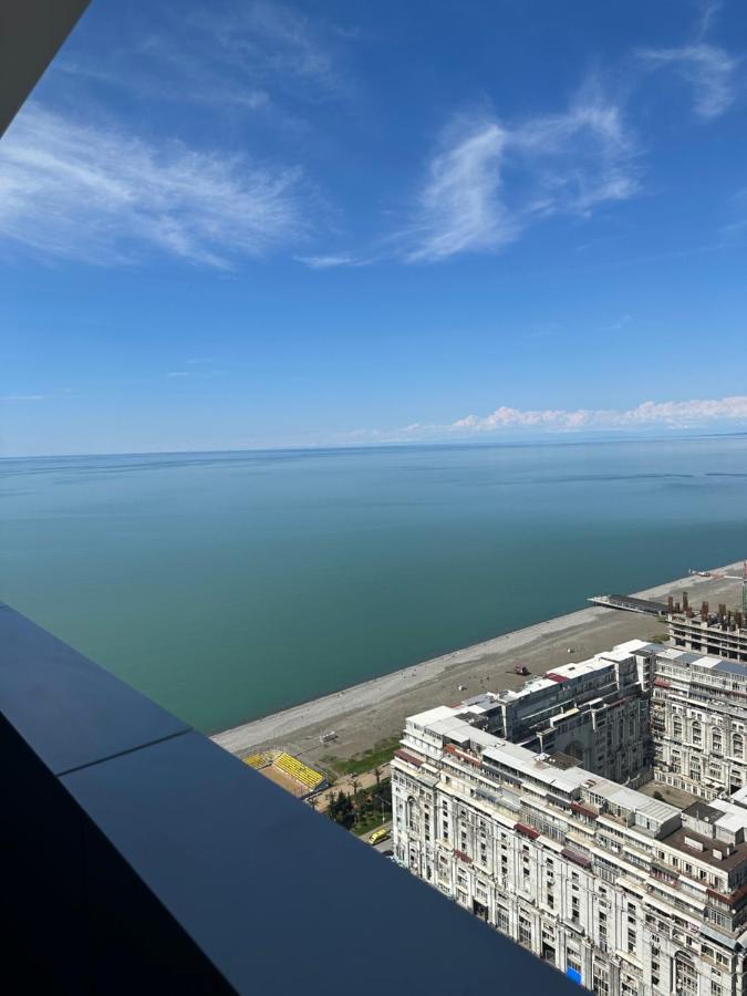 Alliance Palace Batumi Exterior photo